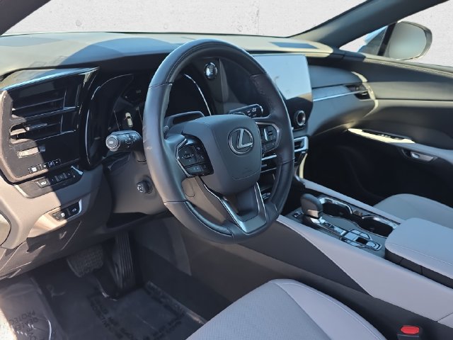 Used 2025 Lexus RX 350 Premium w/ Convenience Package AWD/4WD image 16