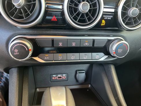 Certified 2023 Nissan Sentra SV FWD image 45