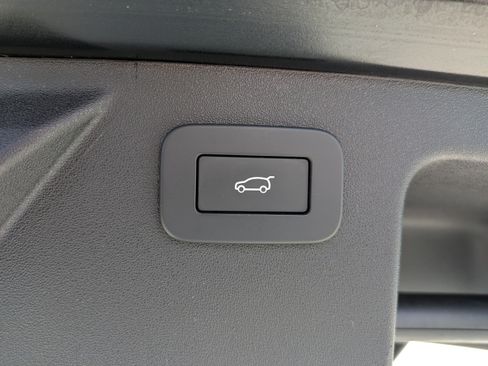 Used 2023 Land Rover Discovery Sport S AWD/4WD image 12
