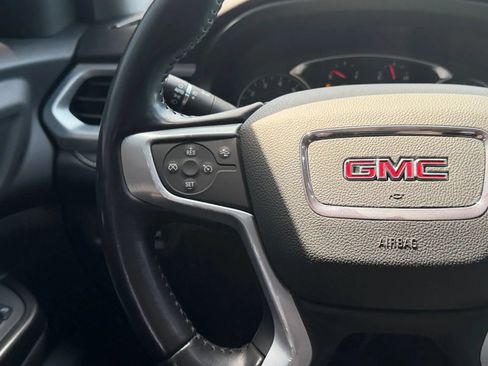 Used 2021 GMC Acadia SLT w/ LPO, Floor Liner Package FWD image 21