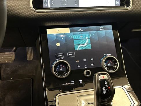 Used 2023 Land Rover Range Rover Evoque S image 16