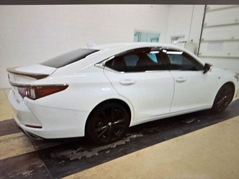 Used 2022 Lexus ES 350 F Sport w/ Accessory Package image 4