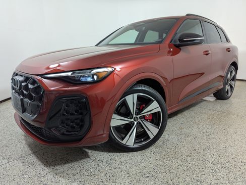 New 2025 Audi SQ5 Premium Plus image 18