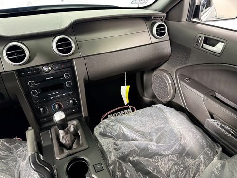 Used 2008 Ford Mustang Shelby GT500 image 38