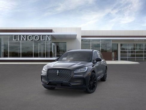 New 2026 Lincoln Corsair Premiere image 2