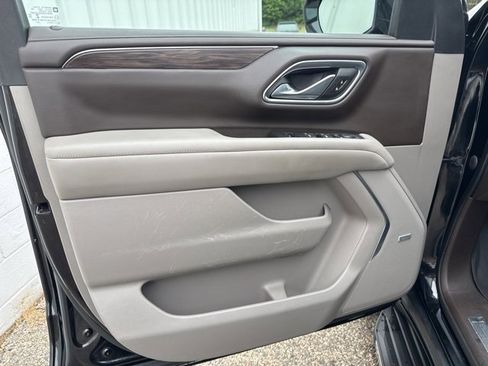 Used 2021 Chevrolet Tahoe LT image 27