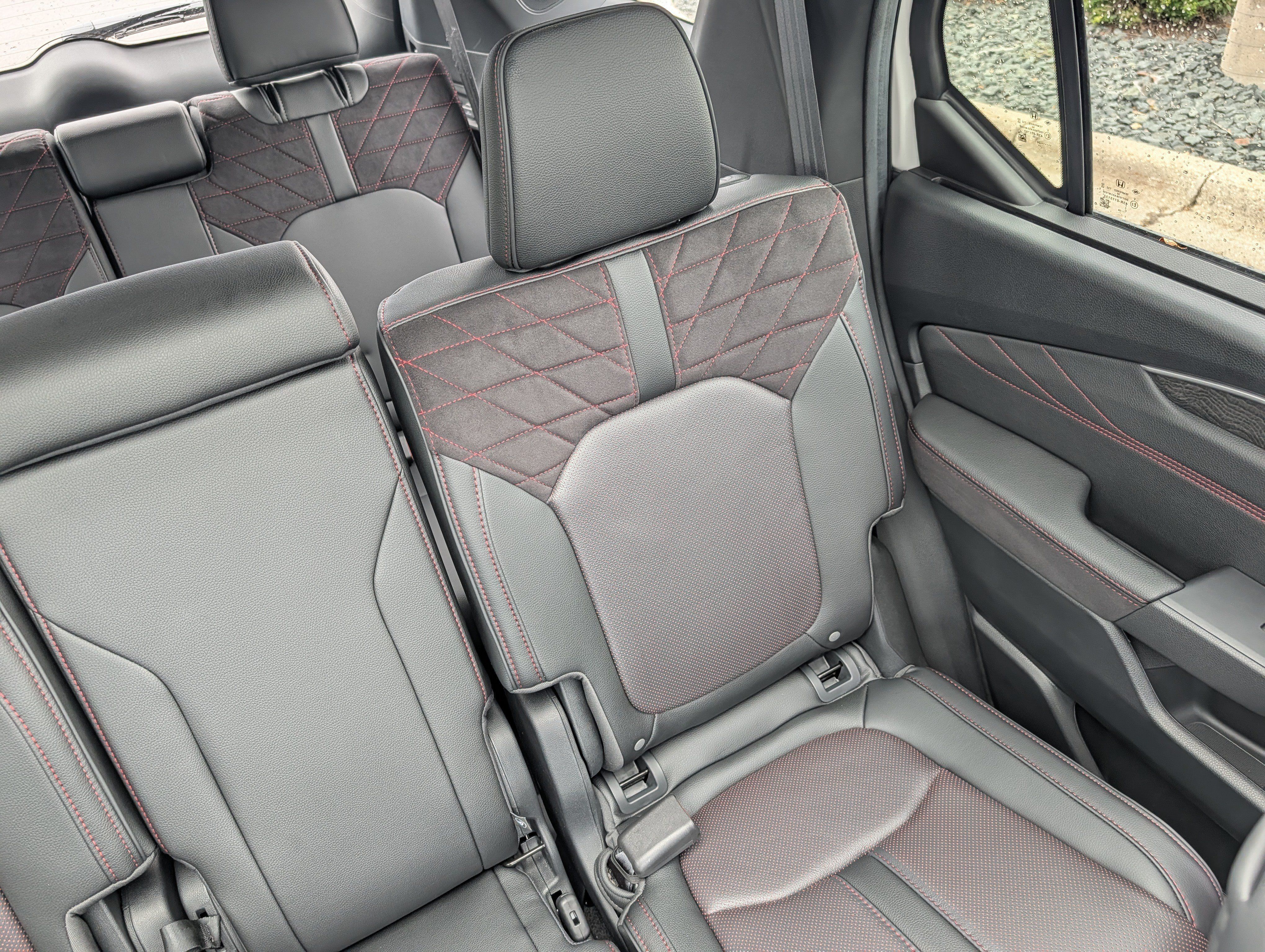 Certified 2026 Honda Pilot Black Edition image 14