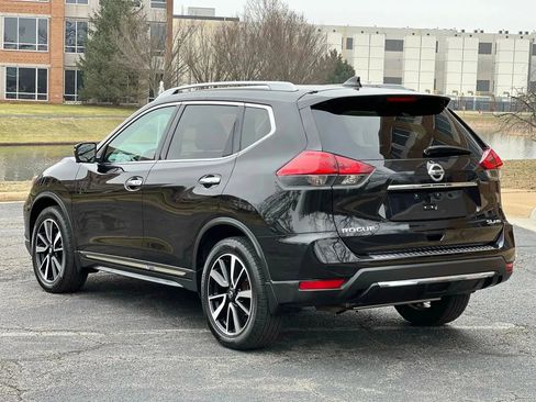 Used 2017 Nissan Rogue SL w/ SL Premium Package AWD/4WD image 3