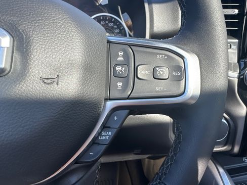 New 2026 RAM 1500 Big Horn AWD/4WD image 34