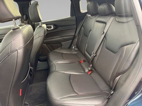 Used 2024 Jeep Compass Trailhawk w/ Sun and Sound Group image 13