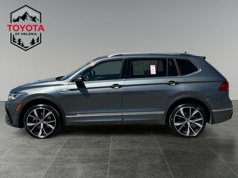 Used 2023 Volkswagen Tiguan SEL R-Line AWD/4WD image 2