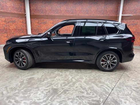 Used 2026 BMW X5 xDrive40i w/ M Sport Package AWD/4WD image 2