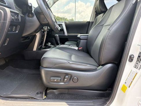 Used 2021 Toyota 4Runner SR5 Premium w/ Moonroof Package AWD/4WD image 14