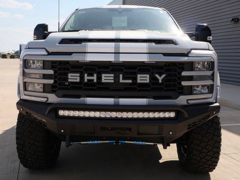 New 2026 Ford F250 Lariat w/ Black Appearance Package AWD/4WD image 4