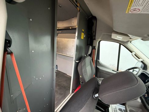 Used 2020 Ford Transit 250 148 High Roof Extended image 14