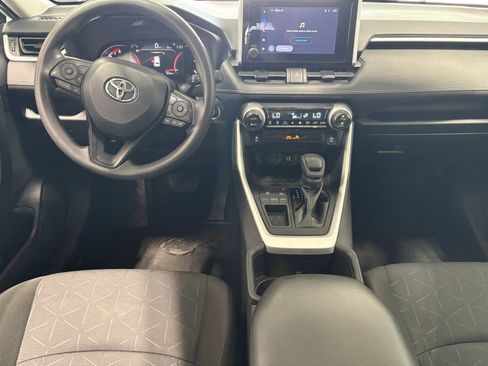 Used 2024 Toyota RAV4 XLE FWD image 13