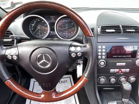 Used 2007 Mercedes-Benz SLK 280 w/ Premium Pkg I image 17