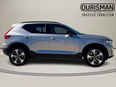 New 2026 Volvo XC40 B5 Plus w/ Protection Package Premier image 6