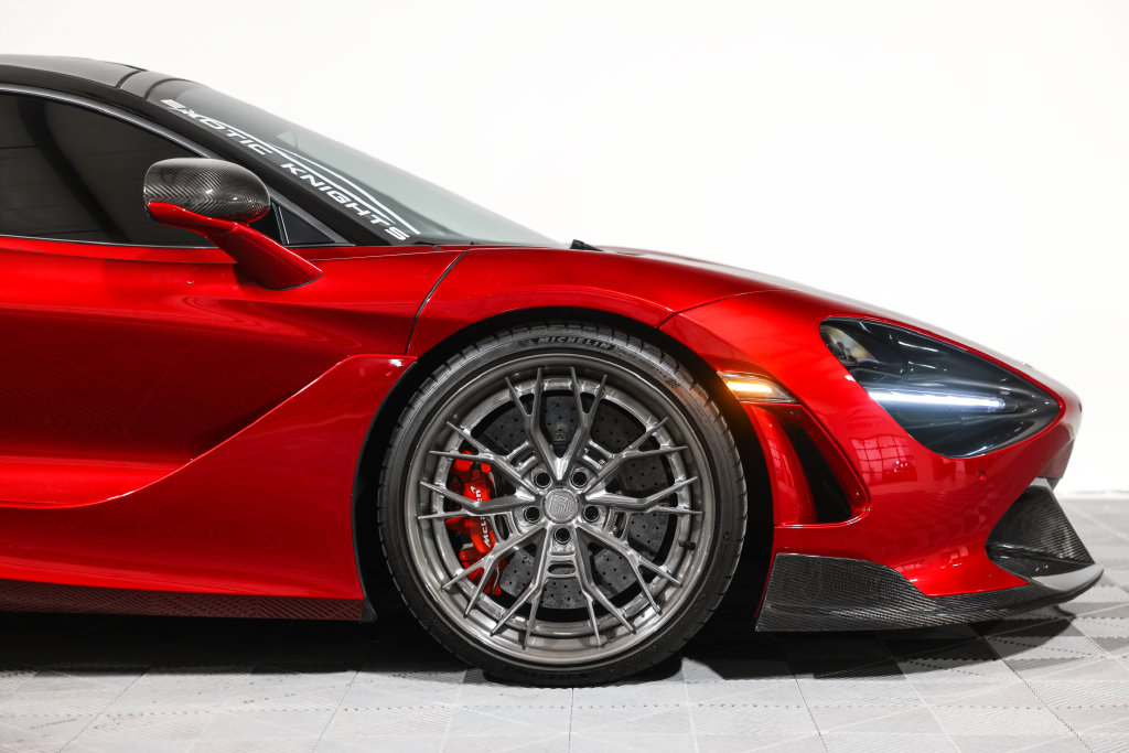 Used 2019 McLaren 720S Performance RWD image 3