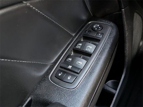 Used 2023 Dodge Charger R/T w/ Plus Group image 23