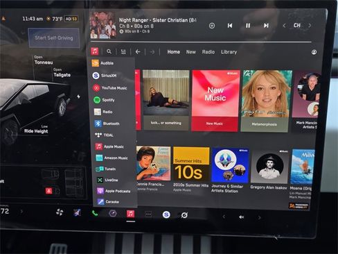 Used 2024 Tesla Cybertruck AWD Crew Cab image 13