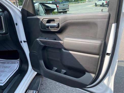 Used 2019 Chevrolet Silverado 1500 LTZ AWD/4WD image 27
