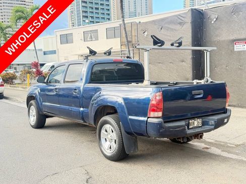 Used 2005 Toyota Tacoma PreRunner RWD image 3