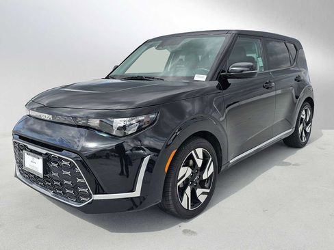 Used 2023 Kia Soul GT-Line FWD image 7
