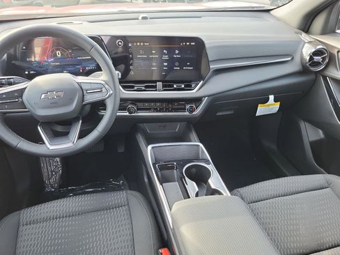 New 2025 Chevrolet Equinox LT w/ Midnight Edition image 15