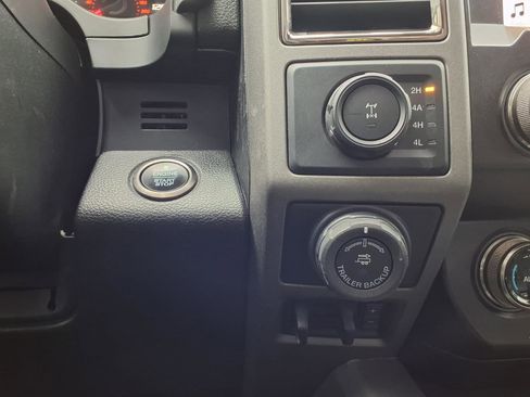 Used 2019 Ford F150 Raptor w/ Equipment Group 802A Luxury image 16