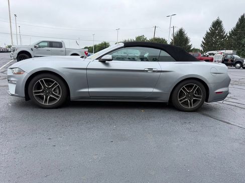 Used 2023 Ford Mustang Premium RWD image 8