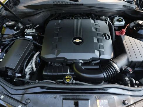 Used 2013 Chevrolet Camaro LS RWD image 16