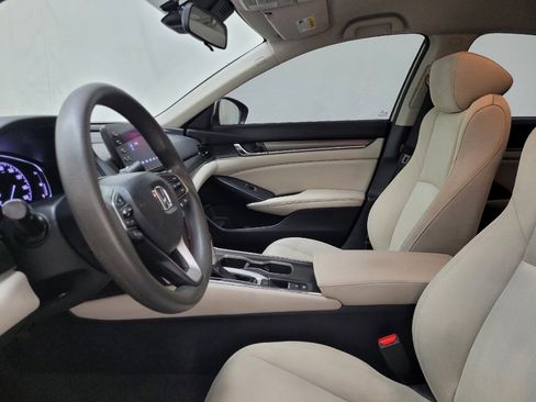 Used 2020 Honda Accord LX image 17