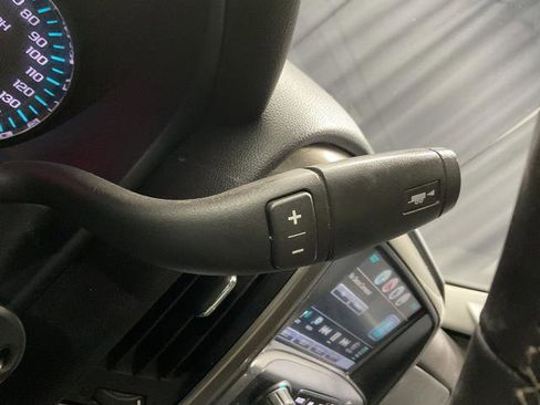 Used 2019 Chevrolet Silverado 2500 LT w/ Custom Sport Edition image 18