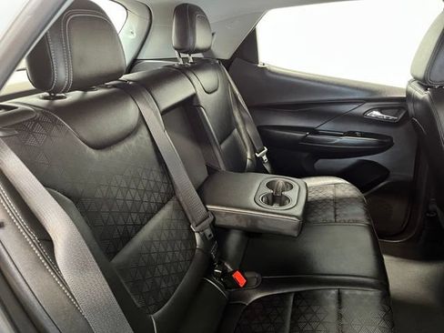 Used 2023 Chevrolet Bolt LT w/ Infotainment Package FWD image 13