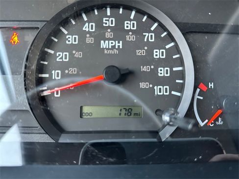 New 2025 Chevrolet Low Cab Forward image 20