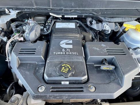 Used 2020 RAM 3500 Laramie image 22