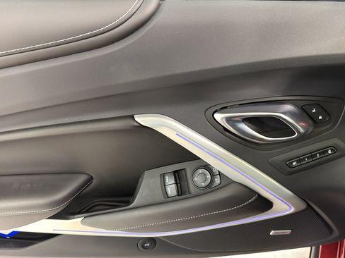 Used 2023 Chevrolet Camaro SS RWD image 11