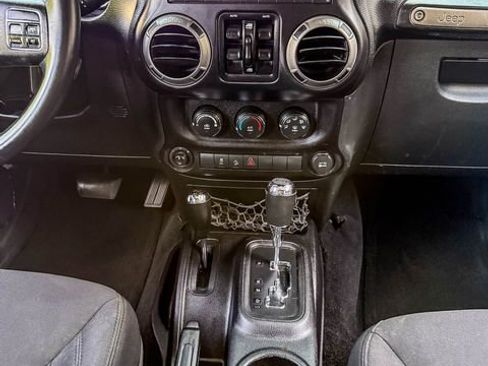 Used 2016 Jeep Wrangler Unlimited Sport w/ Quick Order Package 24S image 32