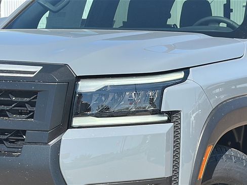 New 2026 Nissan Frontier Pro-X image 4