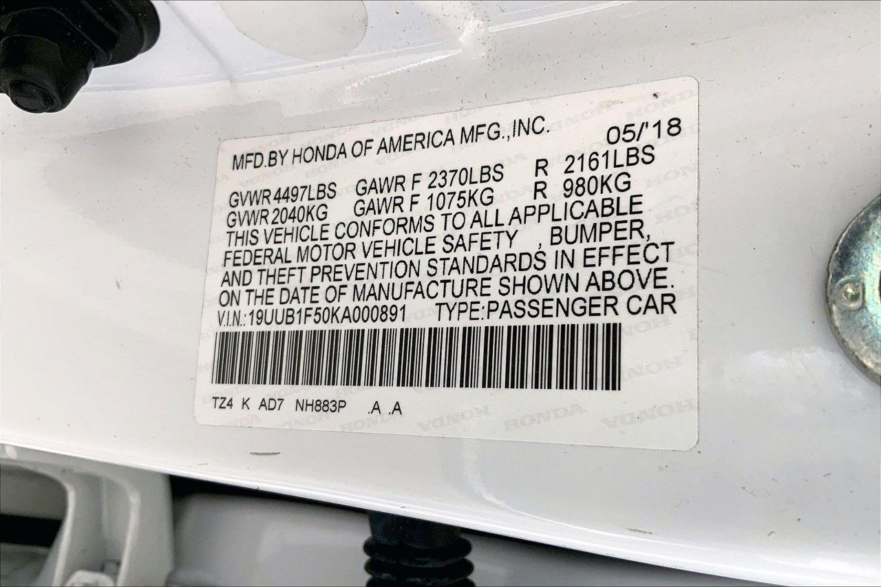 Used 2019 Acura TLX w/ Technology Package FWD image 33