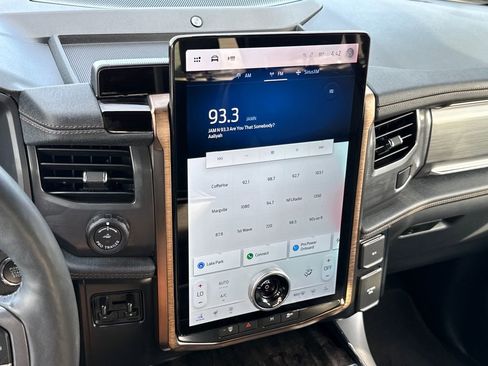 Used 2023 Ford F150 Lightning Lariat w/ Equipment Group 511A High image 21