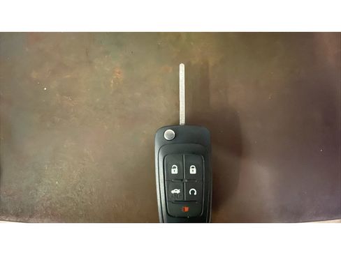 Used 2015 Chevrolet Malibu LT w/ Power Convenience Package image 19