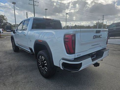 New 2026 GMC Sierra 2500 Denali Ultimate image 4