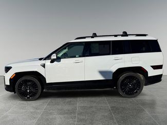 Used 2025 Hyundai Santa Fe Calligraphy video 2