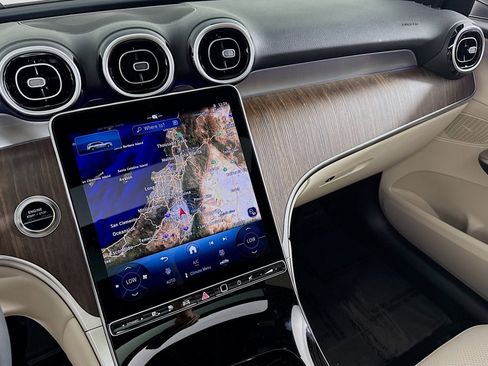 New 2026 Mercedes-Benz GLC 350e 4MATIC image 19