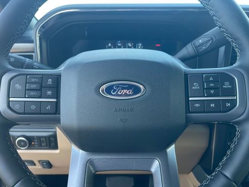 New 2025 Ford F250 Lariat w/ Lariat Ultimate Package image 10