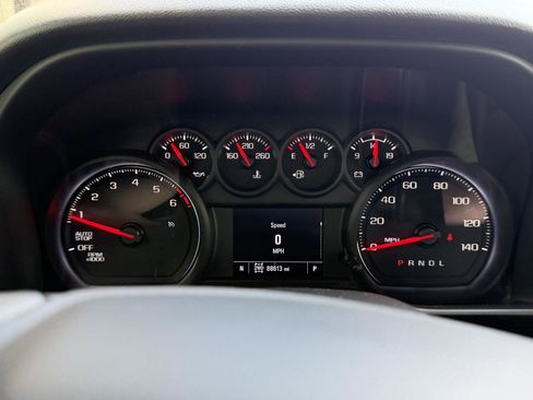 Used 2021 Chevrolet Silverado 1500 Custom image 21