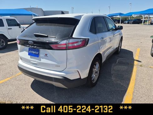 Used 2024 Ford Edge SEL AWD/4WD image 19