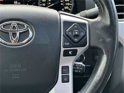 Used 2020 Toyota Tundra Limited image 23